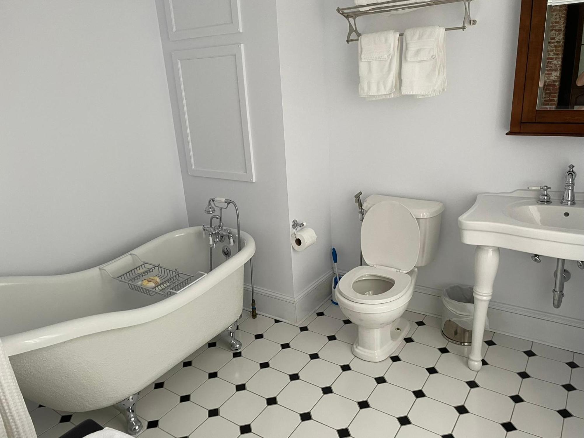The Convent In Brigus Bed & Breakfast Bagian luar foto